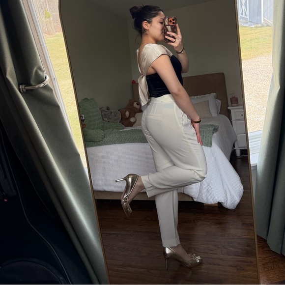 Express Bow Velvet Bodysuit - Picture 3 of 9